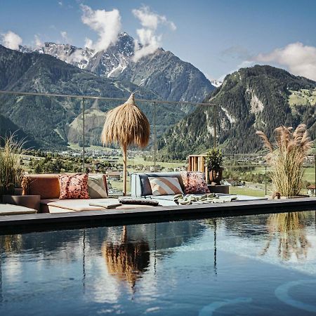 Coolnest Hotel Mayrhofen Luaran gambar