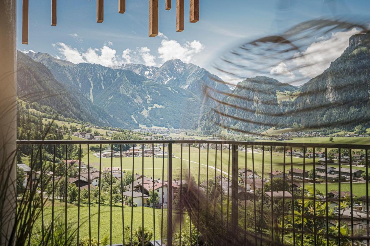 Coolnest Hotel Mayrhofen Luaran gambar